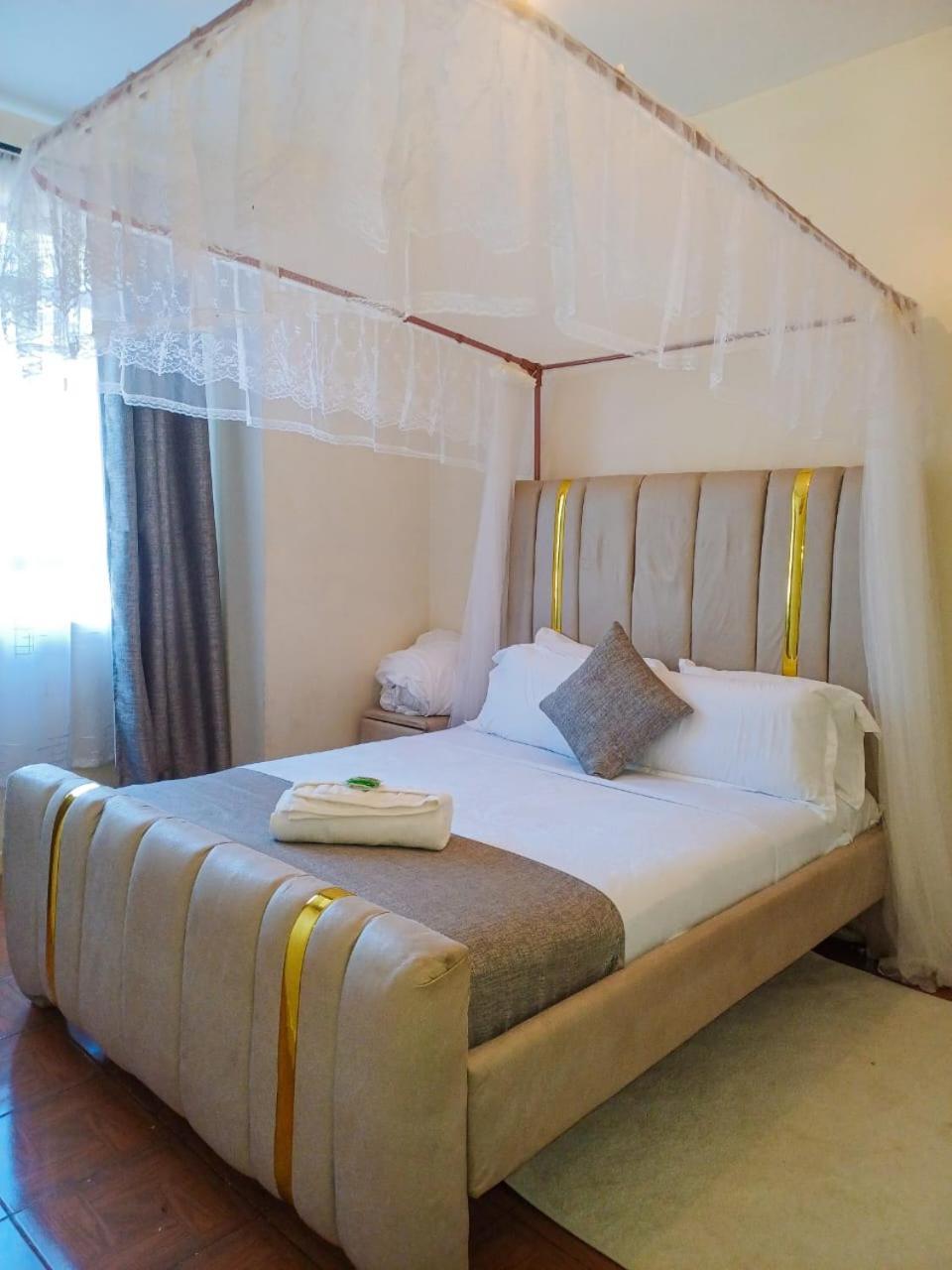 Addrina Suites Kisumu Esterno foto